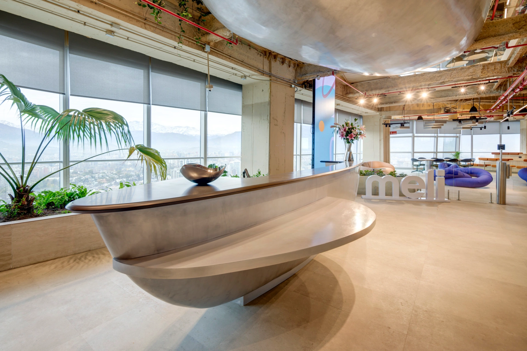 Reception of the Mercado Libre offices built by Casbro